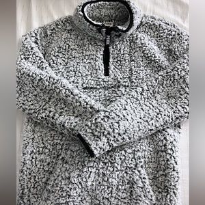 VS PINK super soft sherpa quarter zip!